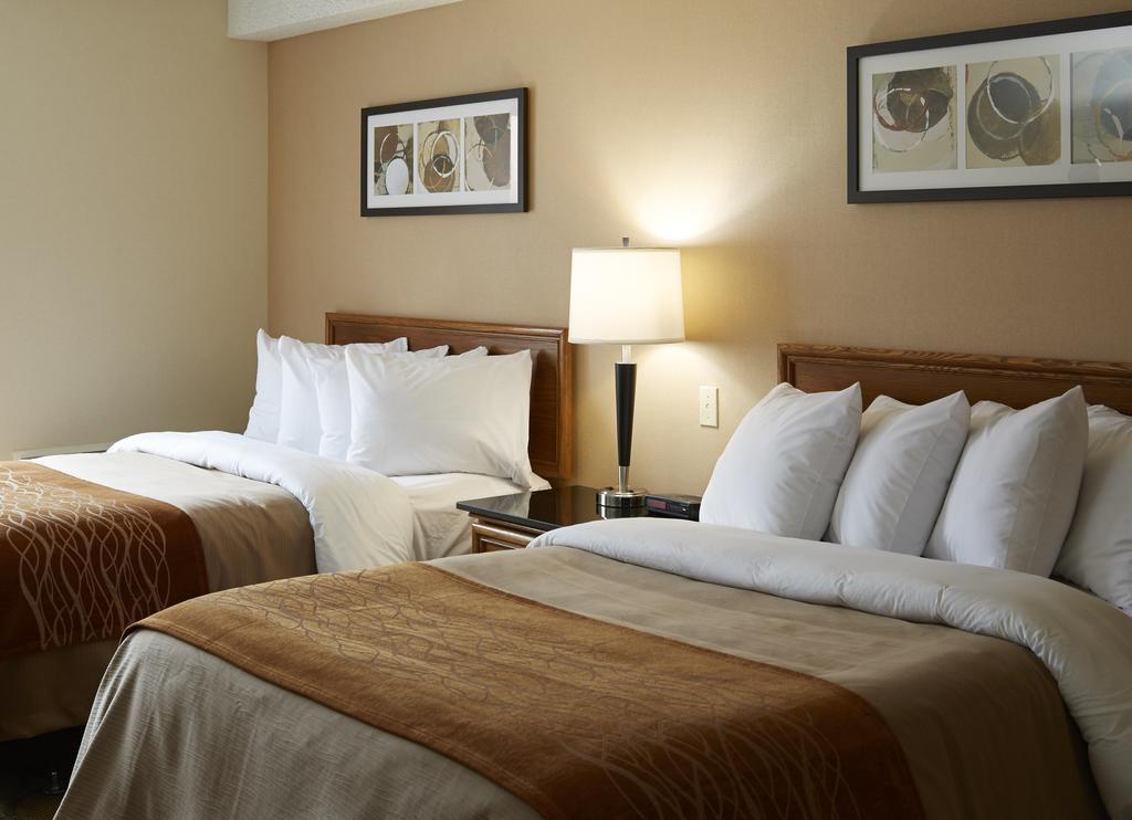 Comfort Inn Laval Luaran gambar