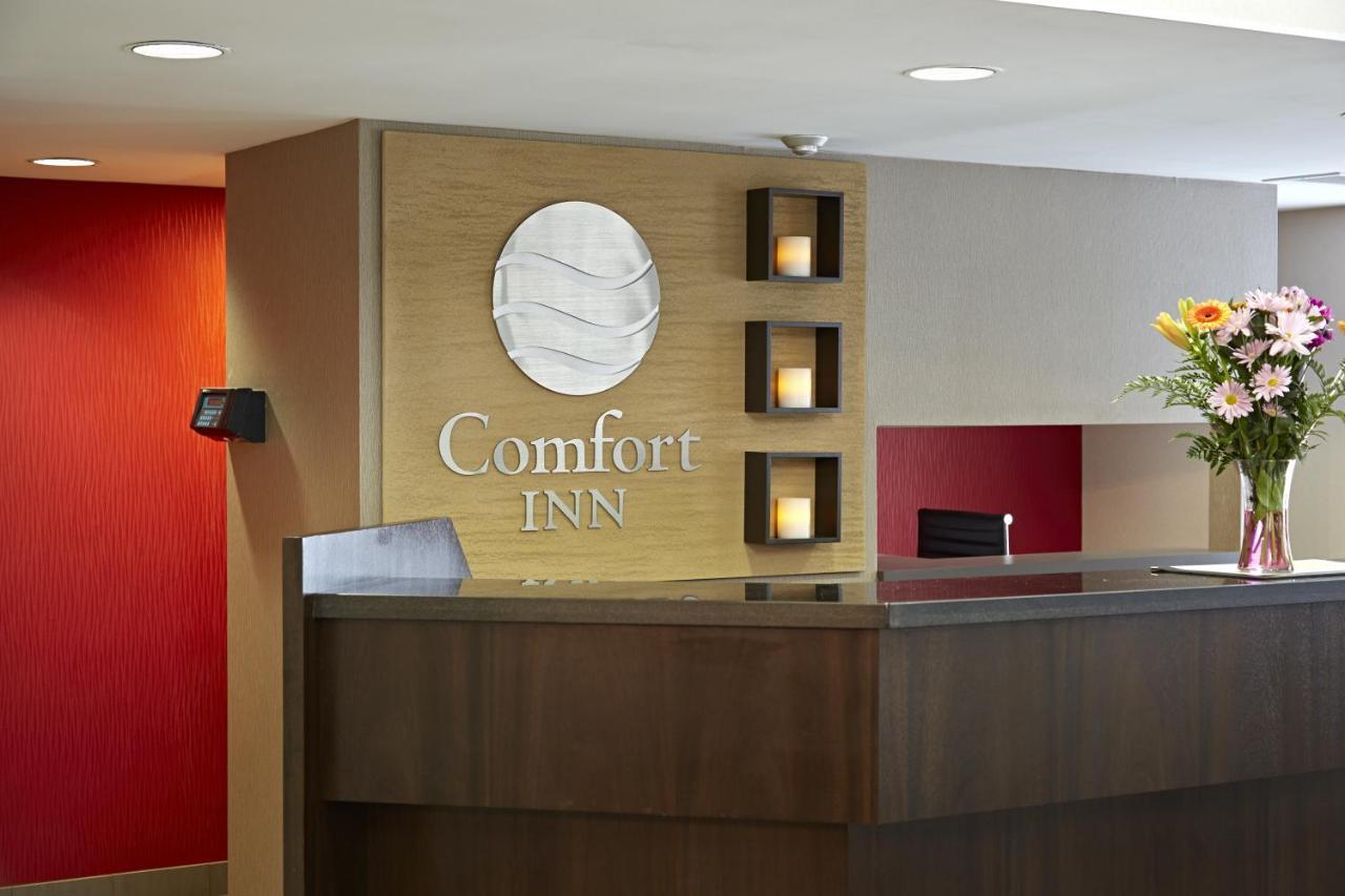 Comfort Inn Laval Luaran gambar