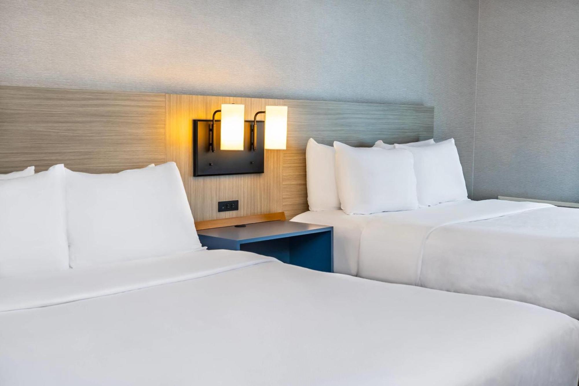 Comfort Inn Laval Luaran gambar