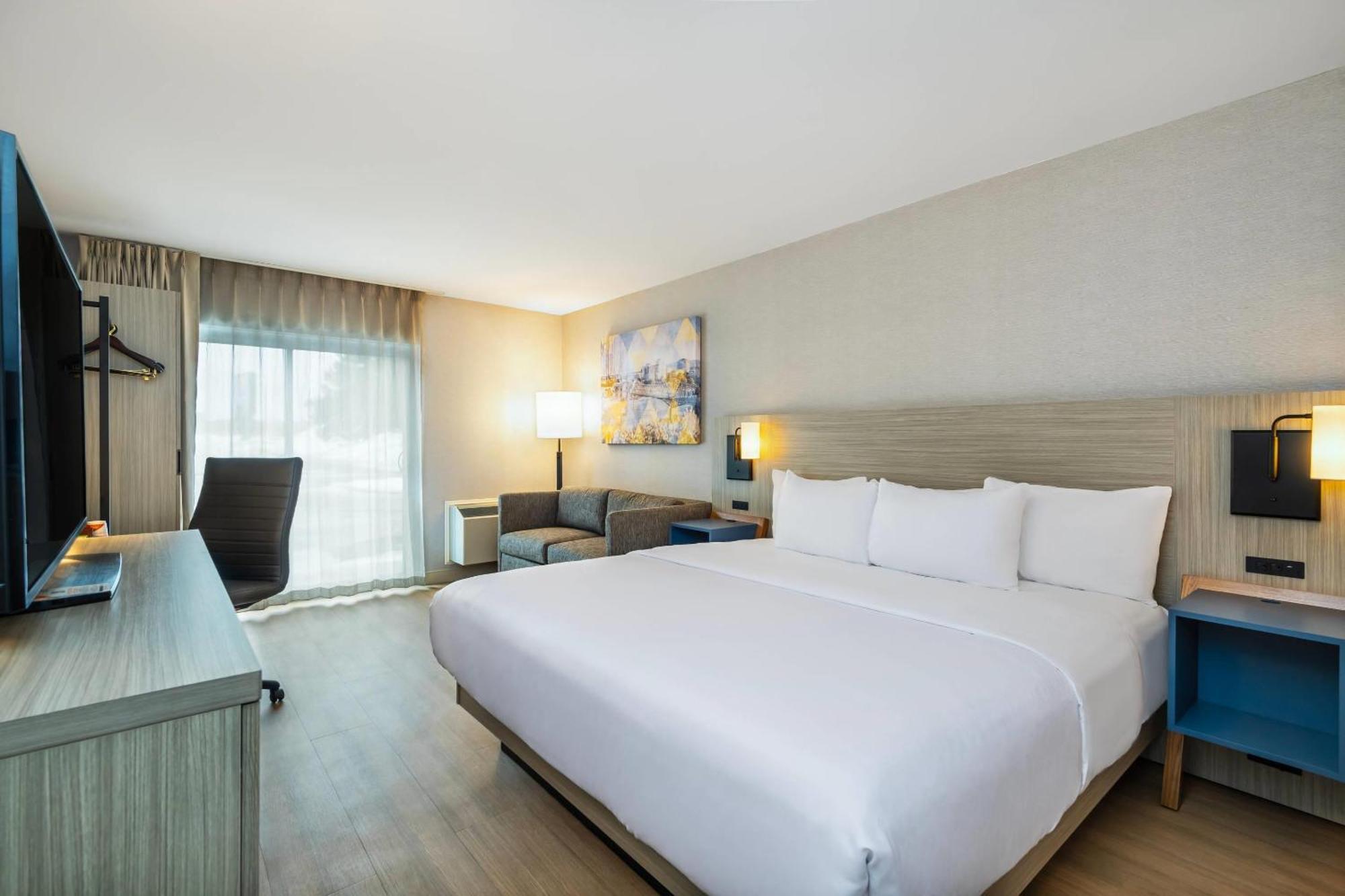 Comfort Inn Laval Luaran gambar
